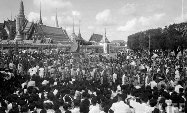 วันสวรรคตรัชกาลที่ 8 พระบาทสมเด็จพระปรเมนทรมหาอานันทมหิดล 9 มิถุนายน 2489